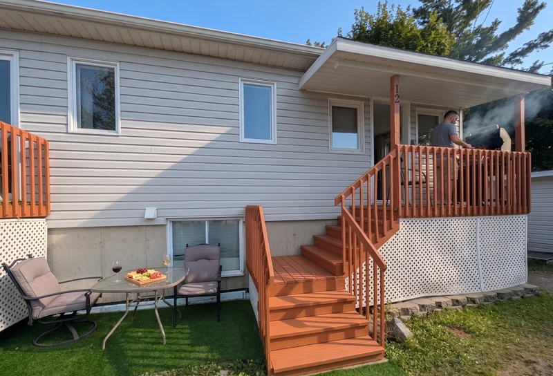 Chalet 12, au bord du fleuve